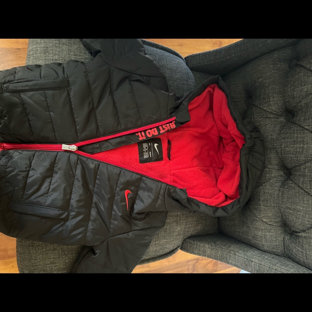 Nike toddlers snow jacket